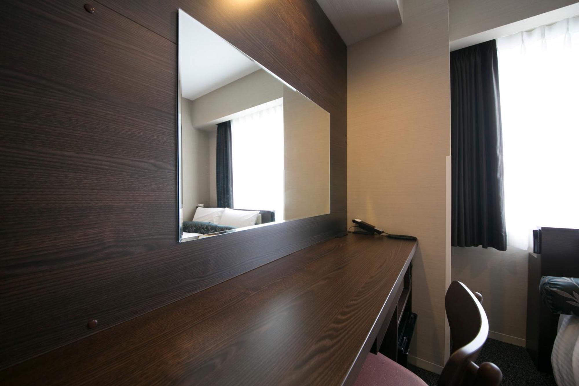Just Inn Premium Nagoya Station חדר תמונה