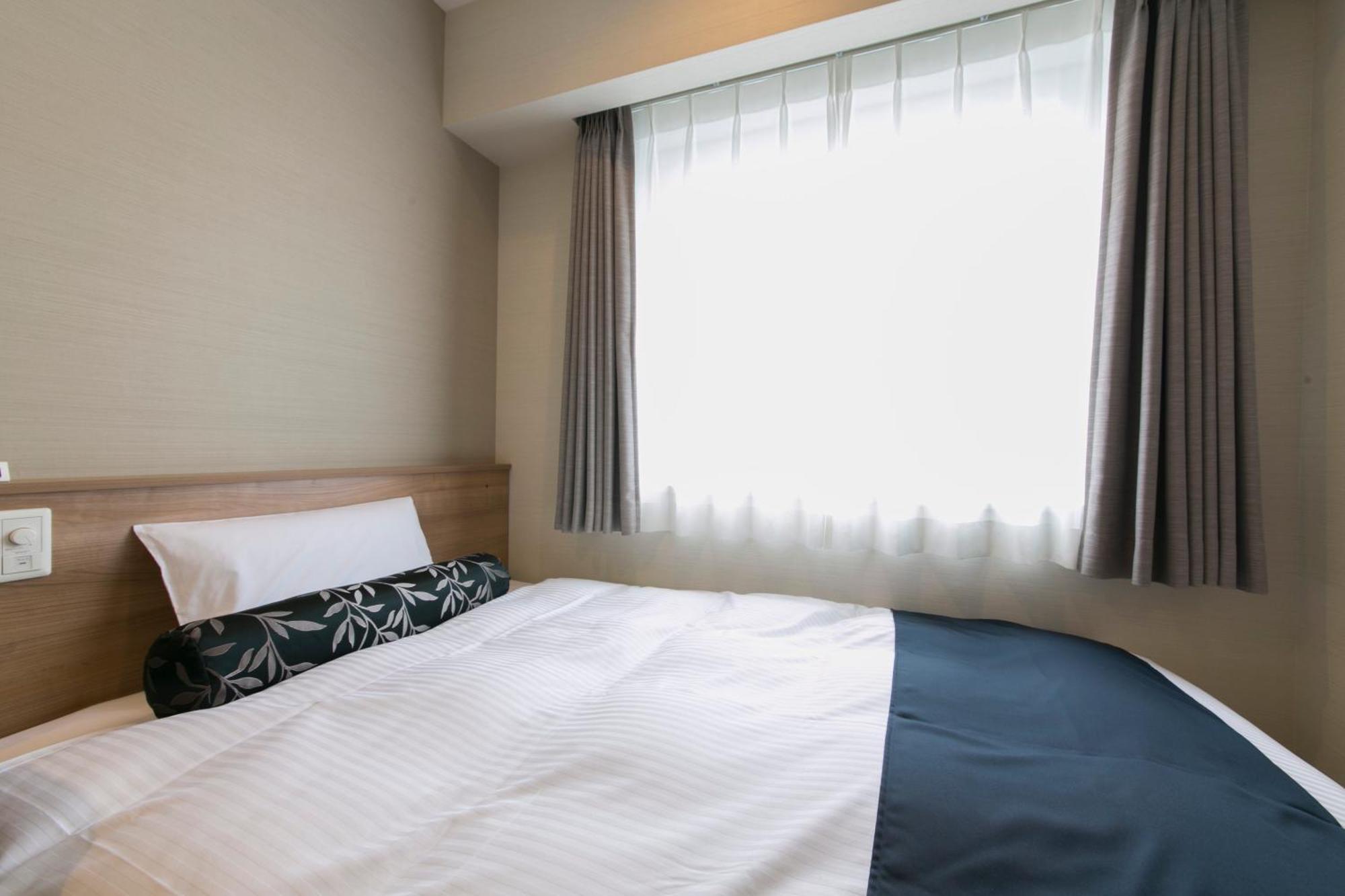 Just Inn Premium Nagoya Station חדר תמונה